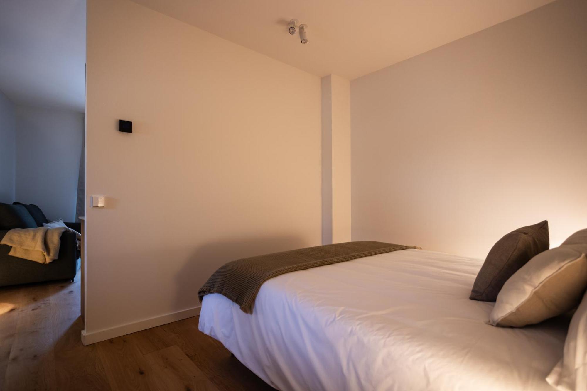Azcarraga Apartments Овьедо Экстерьер фото